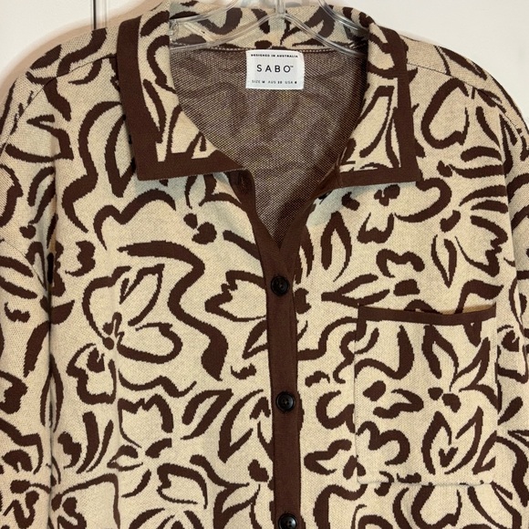 SABO Sarai Brown Neutral Floral Knit Short Sleeve Button Front Top M - Picture 3 of 8